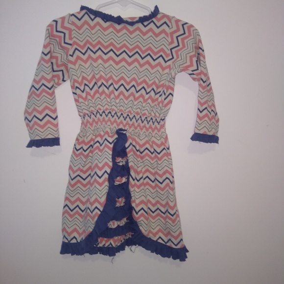 Addie and Ella Chevron dress - Picture 3 of 3